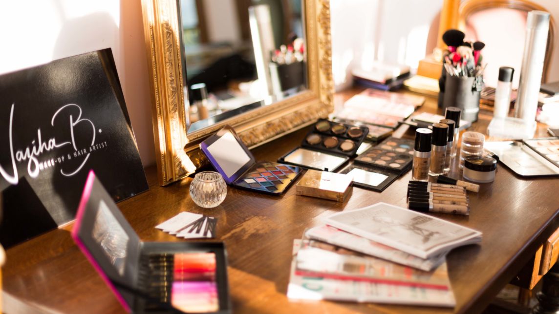 Maquillage mariée : Découvrez l’interview de Naziha B. Make-up Artist